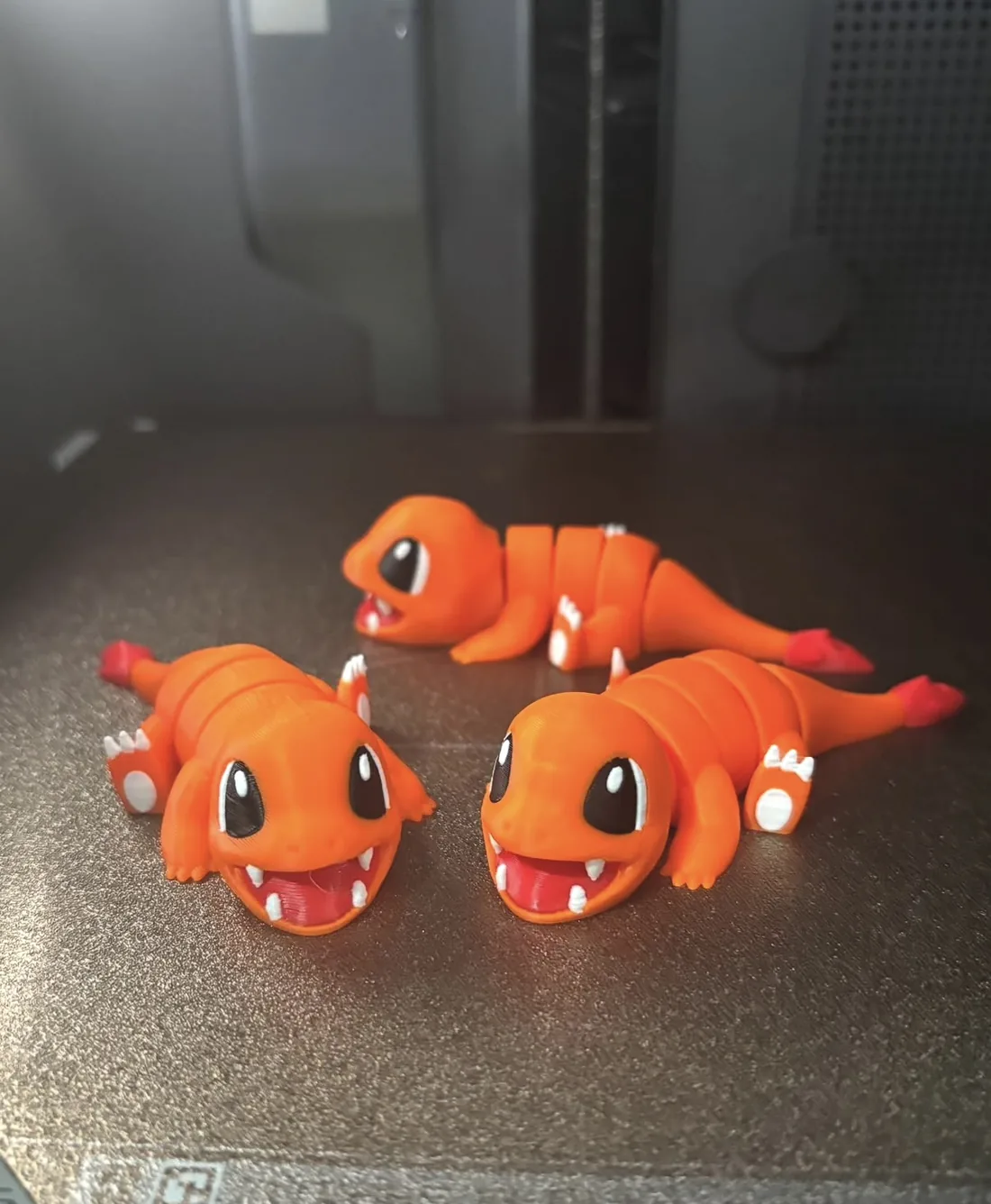Batch of three identical hand-painted 3D-printed collectible figures